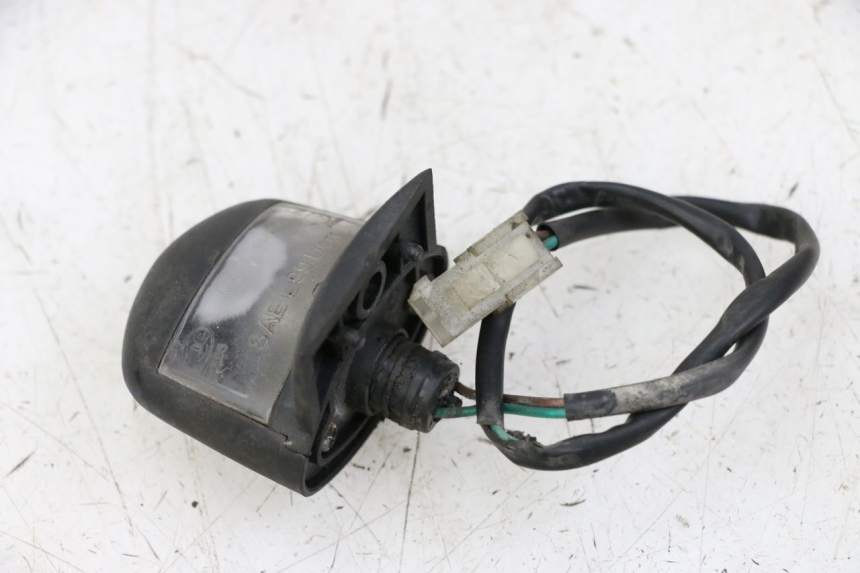 photo de OŚWIETLENIE TABLICY REJESTRACYJNEJ PEUGEOT SATELIS 125 (2013 - 2018) - Inny kąt widzenia