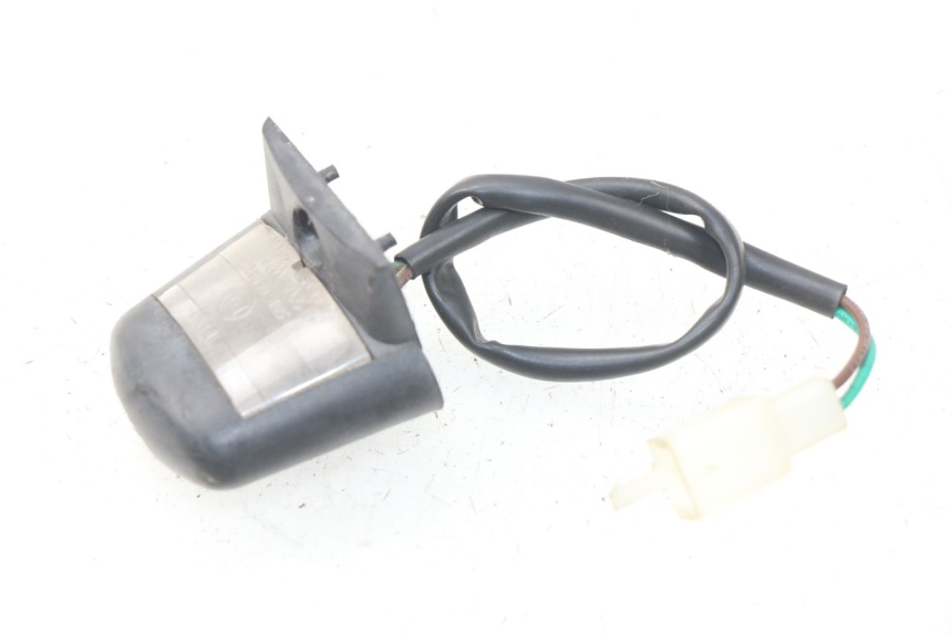 photo de OŚWIETLENIE TABLICY REJESTRACYJNEJ DAELIM S4 50 (2010 - 2015) - Szczegół części