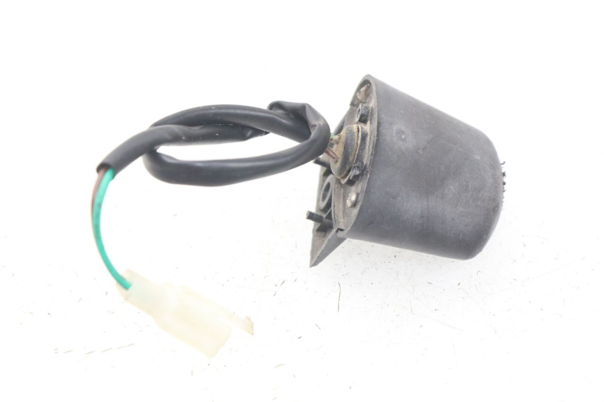 photo de OŚWIETLENIE TABLICY REJESTRACYJNEJ DAELIM S4 50 (2010 - 2015) - Inny kąt widzenia