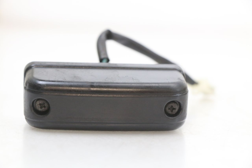 photo de OŚWIETLENIE TABLICY REJESTRACYJNEJ HONDA SH ABS 125 (2012 - 2017) - Inny kąt widzenia