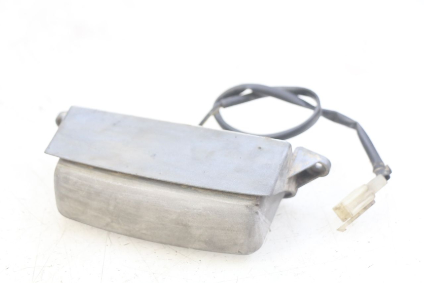 photo de OŚWIETLENIE TABLICY REJESTRACYJNEJ PIAGGIO X9 EVOLUTION 125 (2003 - 2007) - Inny kąt widzenia