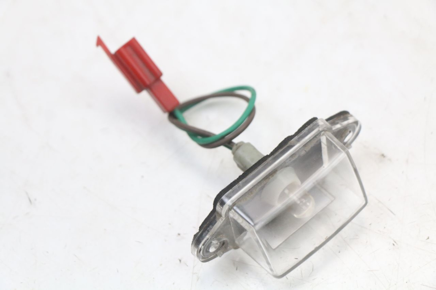 photo de OŚWIETLENIE TABLICY REJESTRACYJNEJ KYMCO XCITING 250 (2006 - 2009) - Szczegół części