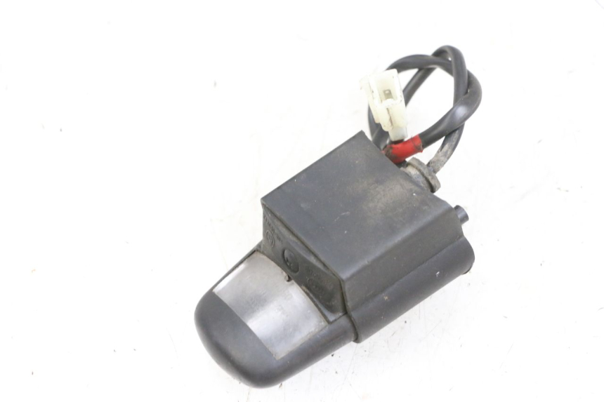 photo de OŚWIETLENIE TABLICY REJESTRACYJNEJ PIAGGIO ZIP 4T 50 (2018 - 2020) - Widok główny