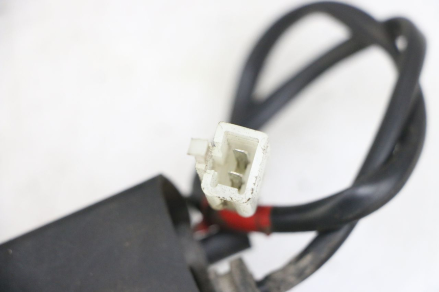 photo de OŚWIETLENIE TABLICY REJESTRACYJNEJ PIAGGIO ZIP 4T 50 (2018 - 2020) - Inny kąt widzenia