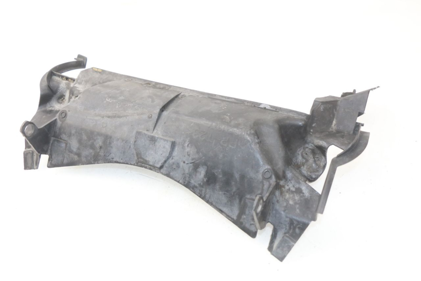 photo de KANAŁ CHŁODNICY YAMAHA FJR ABS 1300 (2006 - 2012) - Zoom stanu zużycia