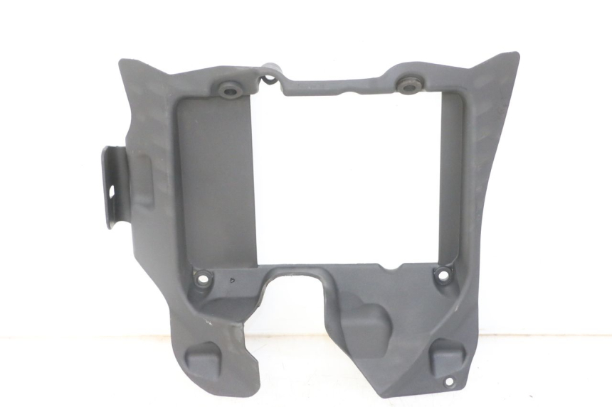 photo de KANAŁ CHŁODNICY PIAGGIO IE MP3 YOURBAN 300 (2011 - 2016) - Widok główny