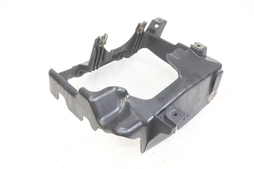 photo de KANAŁ CHŁODNICY APRILIA SCARABEO LIGHT 125 (2007 - 2011) - Szczegół części