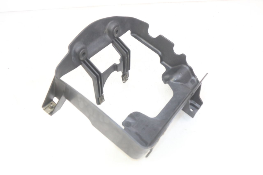 photo de KANAŁ CHŁODNICY APRILIA SCARABEO LIGHT 125 (2007 - 2011) - Zbliżenie techniczne