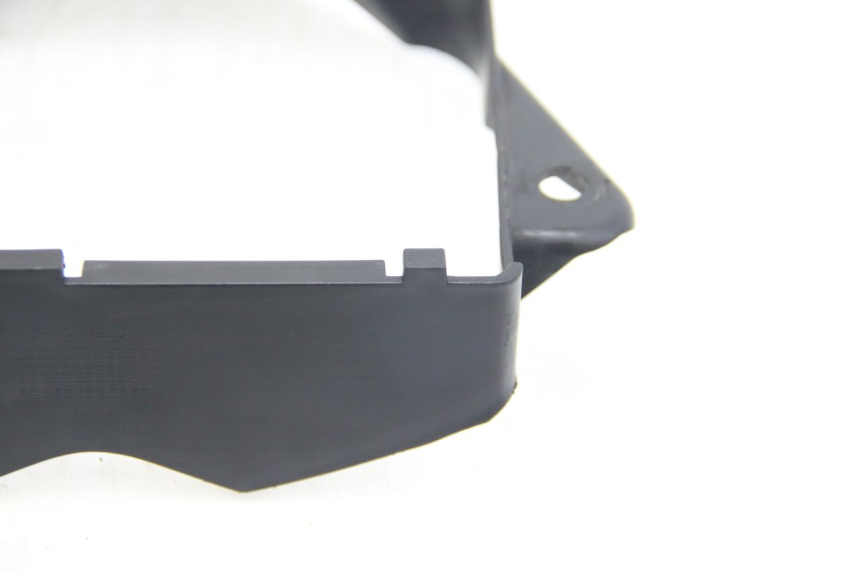 photo de KANAŁ CHŁODNICY SUZUKI SIXTEEN 125 (2008 - 2010) - Stan powierzchni