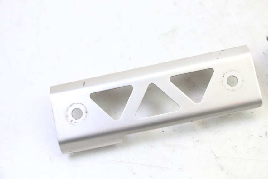 photo de KANAŁ CHŁODNICY SUZUKI SV S 650 (2003 - 2009) - Szczegół części