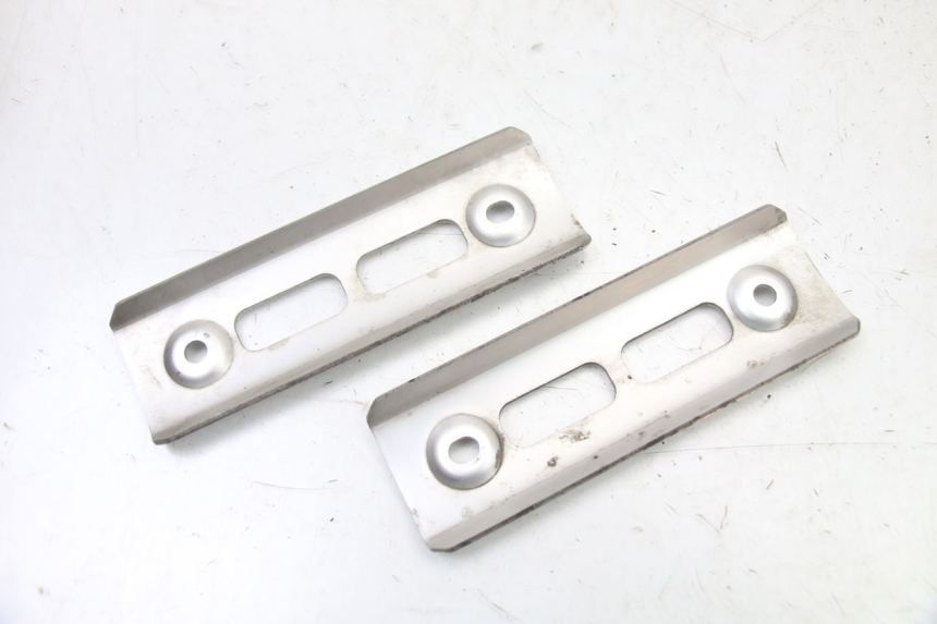 photo de KANAŁ CHŁODNICY YAMAHA FZS FAZER 600 (2001 - 2003) - Zbliżenie techniczne