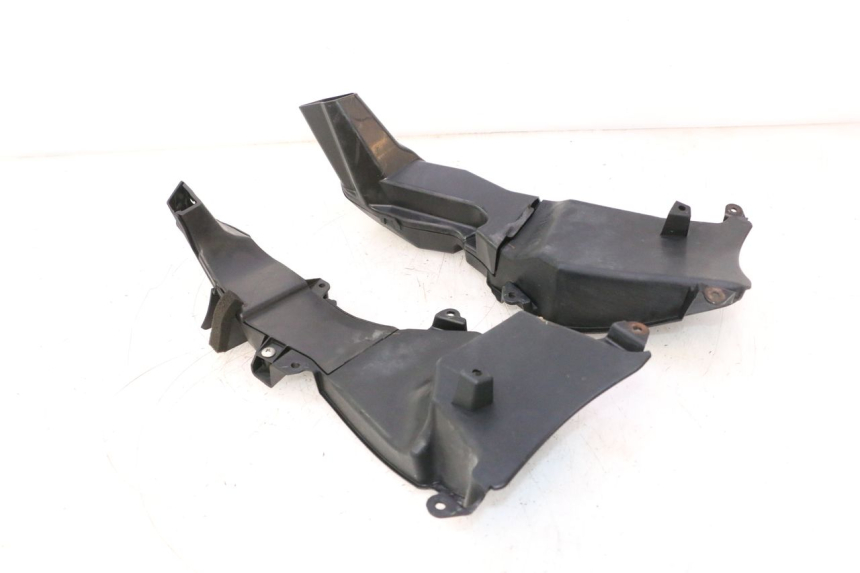 photo de WLOT CHŁODNICY YAMAHA YZF R6 600 (2008 - 2009) - Zbliżenie techniczne