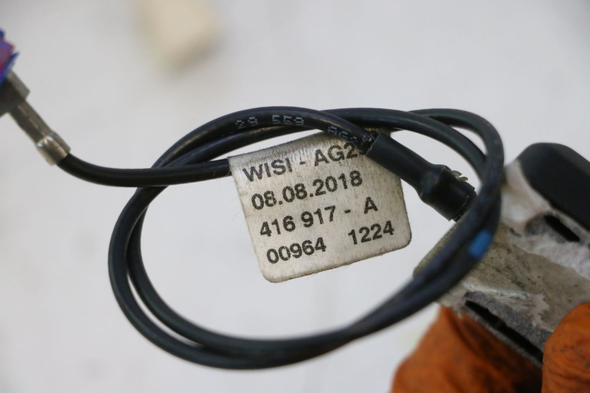 photo de EKRAN MULTIMEDIALNY HARLEY DAVIDSON ROAD GLIDE FLTRXSE 1920 (2018 - 2022) - Inny kąt widzenia