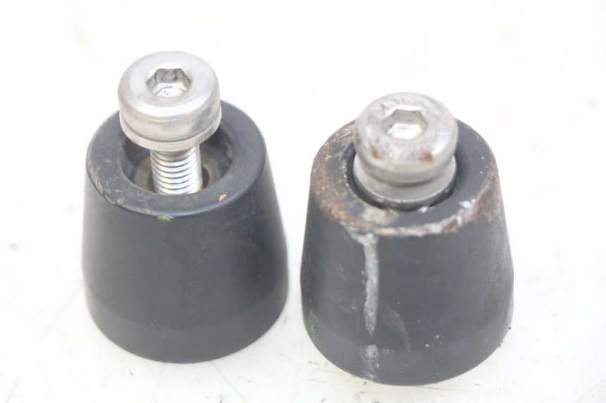 photo de ZAŚLEPKA KIEROWNICY KYMCO AGILITY 16+ 4T 50 (2018 - 2023) - Widok główny