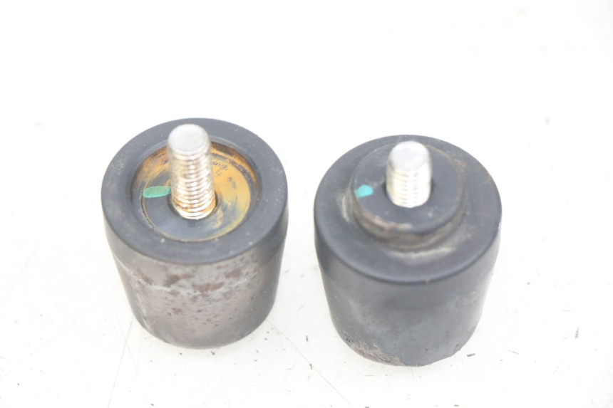 photo de ZAŚLEPKA KIEROWNICY KYMCO AGILITY 16+ 4T 50 (2018 - 2023) - Szczegół części