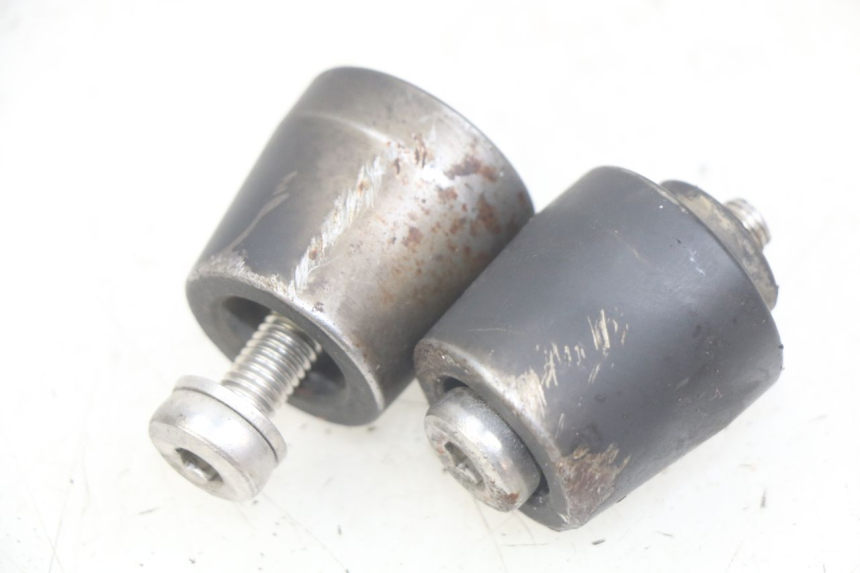 photo de ZAŚLEPKA KIEROWNICY KYMCO AGILITY 16+ 4T 50 (2018 - 2023) - Zoom stanu zużycia