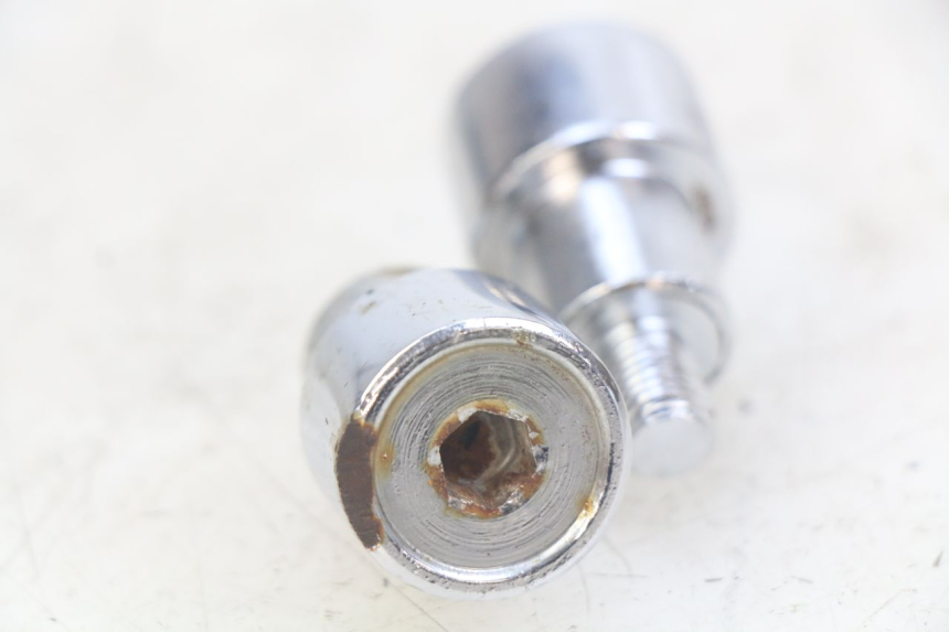 photo de ZAŚLEPKA KIEROWNICY NECO ALEXONE 125 (2017 - 2024) - Inny kąt widzenia