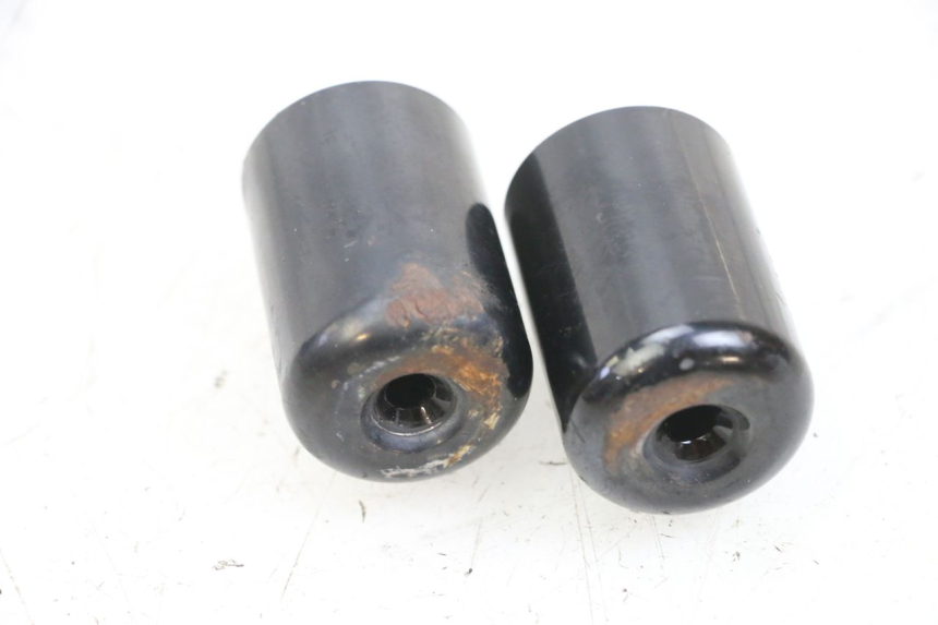 photo de ZAŚLEPKA KIEROWNICY SUZUKI BURGMAN 125 (2007 - 2014) - Szczegół części