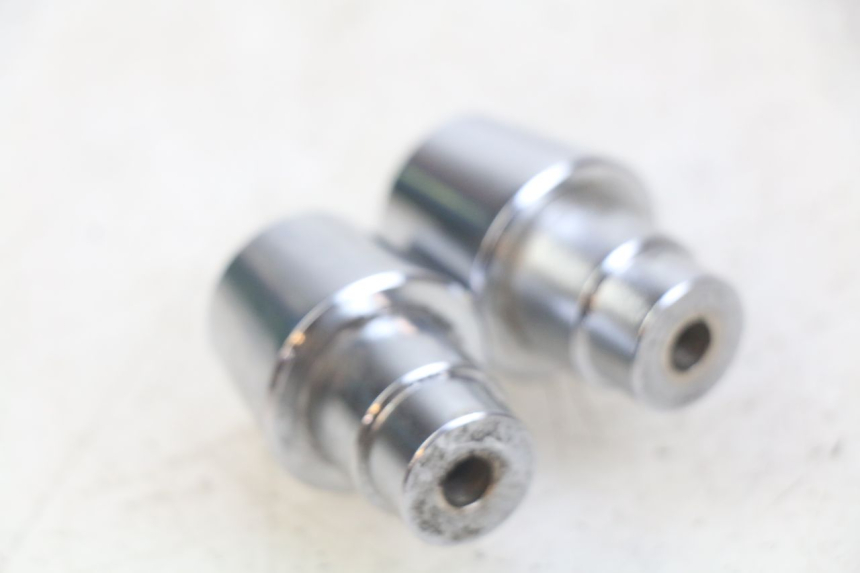 photo de ZAŚLEPKA KIEROWNICY PEUGEOT CITYSTAR AIR 125 (2014 - 2017) - Szczegół części