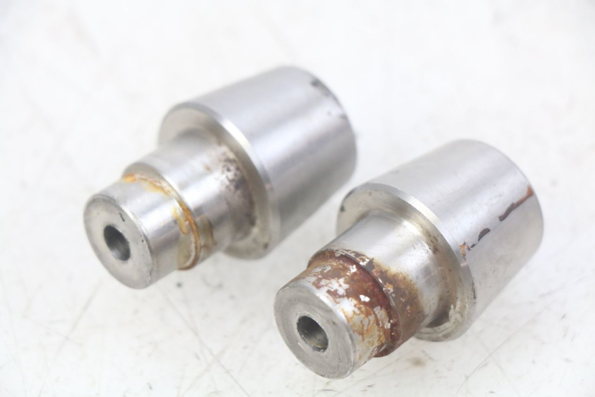 photo de ZAŚLEPKA KIEROWNICY PEUGEOT CITYSTAR 125 (2011 - 2017) - Szczegół części