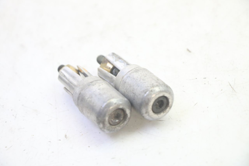 photo de ZAŚLEPKA KIEROWNICY PEUGEOT ELYSEO 125 (1999 - 2004) - Zoom stanu zużycia