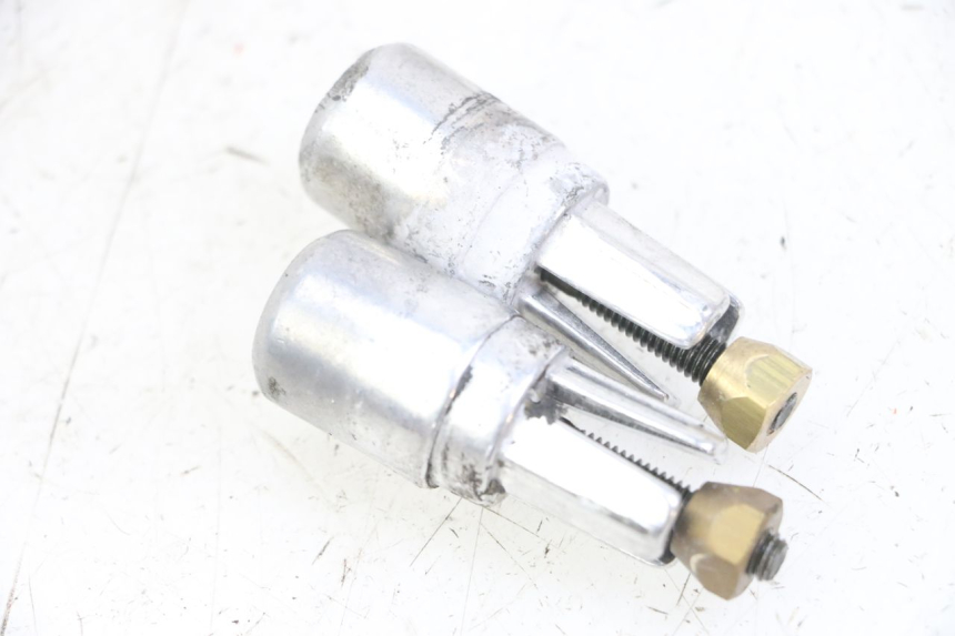 photo de ZAŚLEPKA KIEROWNICY PEUGEOT ELYSTAR 125 (2002 - 2007) - Inny kąt widzenia