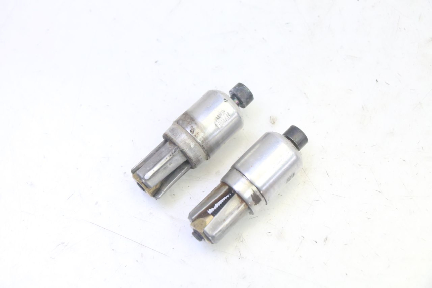 photo de ZAŚLEPKA KIEROWNICY PEUGEOT ELYSTAR 50 (2002 - 2014) - Zbliżenie techniczne