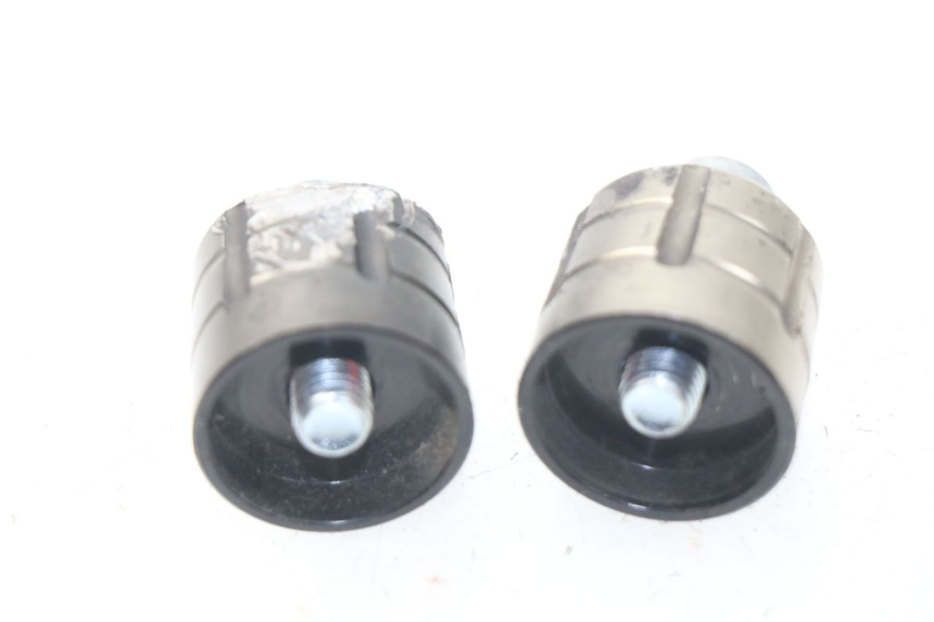 photo de ZAŚLEPKA KIEROWNICY KAWASAKI GPZ S 500 (1994 - 2005) - Szczegół części