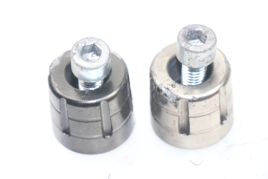 photo de ZAŚLEPKA KIEROWNICY KAWASAKI GPZ S 500 (1994 - 2005) - Zoom stanu zużycia