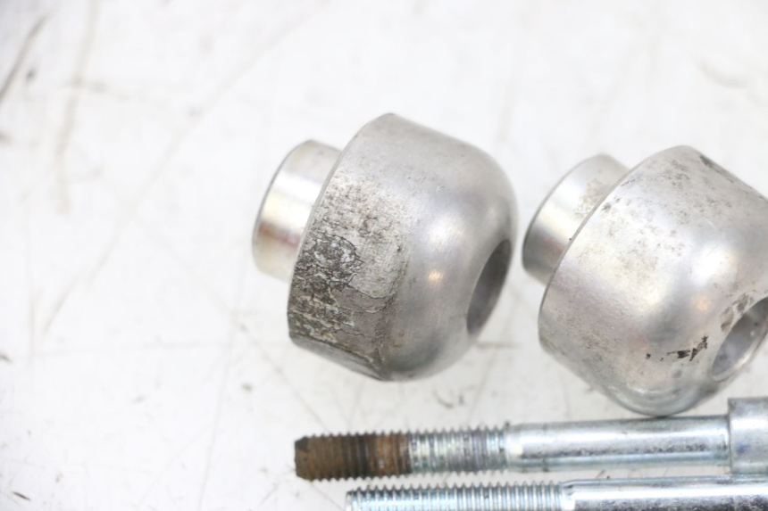 photo de ZAŚLEPKA KIEROWNICY SUZUKI GSXR GSX-R 1000 (2003 - 2004) - Szczegół części