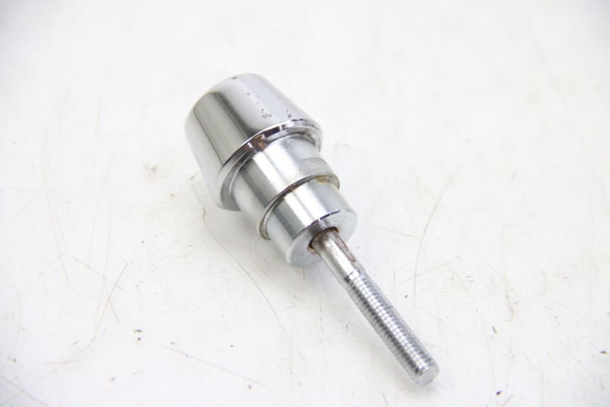 photo de ZAŚLEPKA KIEROWNICY PEUGEOT KISBEE 2T 50 (2010 - 2017) - Zoom stanu zużycia