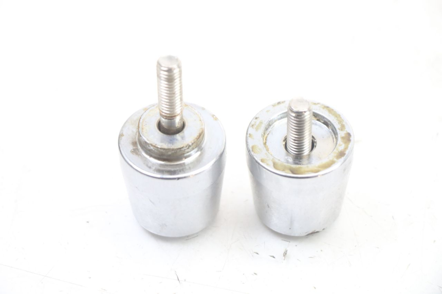 photo de ZAŚLEPKA KIEROWNICY KYMCO PEOPLE S 125 (2000 - 2008) - Zbliżenie techniczne