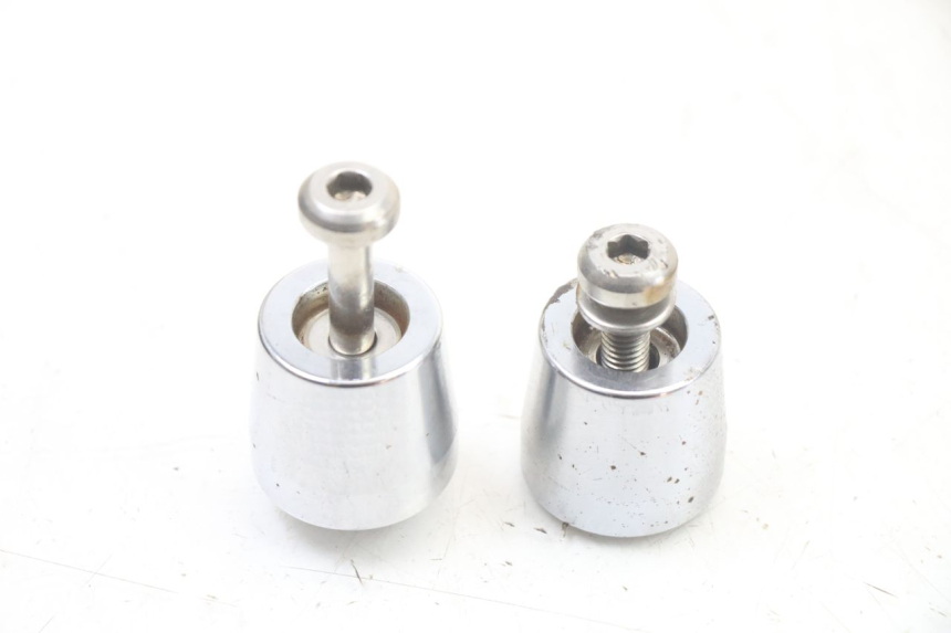 photo de ZAŚLEPKA KIEROWNICY KYMCO XCITING 500 (2007 - 2010) - Szczegół części