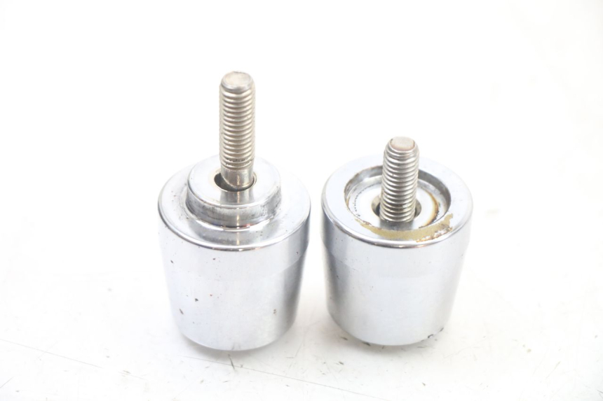 photo de ZAŚLEPKA KIEROWNICY KYMCO XCITING 500 (2007 - 2010) - Zbliżenie techniczne