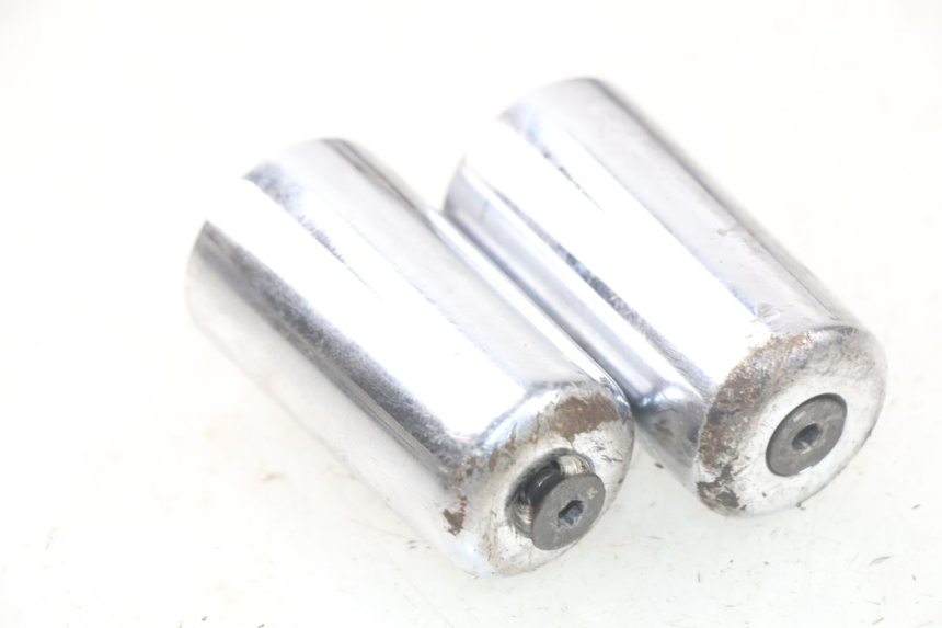 photo de ZAŚLEPKA KIEROWNICY PIAGGIO LIBERTY 4T 50 (2009 - 2015) - Zoom stanu zużycia