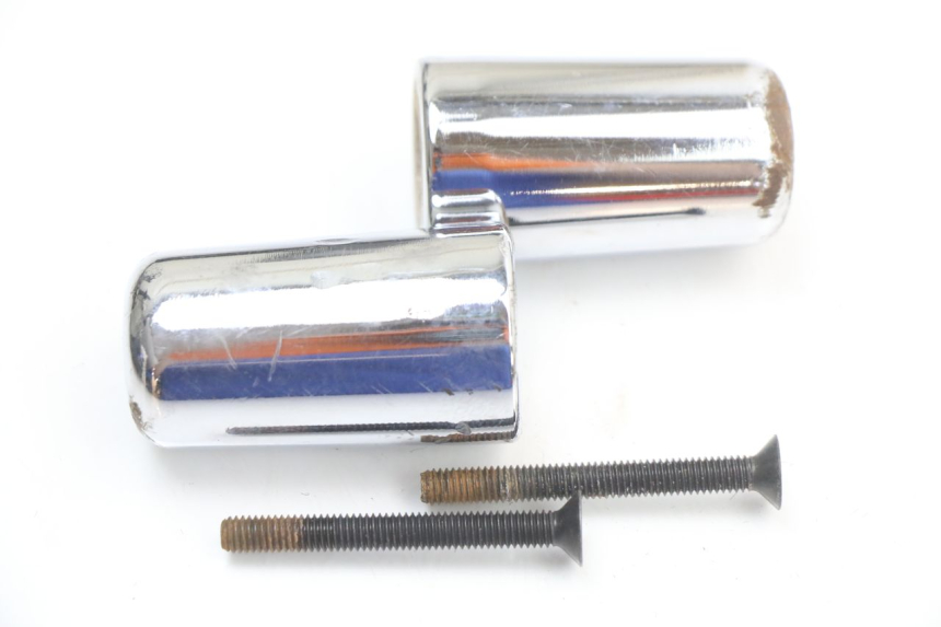 photo de ZAŚLEPKA KIEROWNICY PIAGGIO LIBERTY 4T 50 (2018 - 2021) - Zoom stanu zużycia