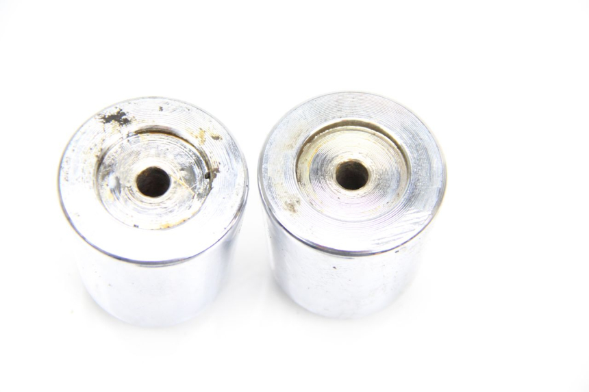 photo de ZAŚLEPKA KIEROWNICY GILERA NEXUS 125 (2009 - 2013) - Inny kąt widzenia