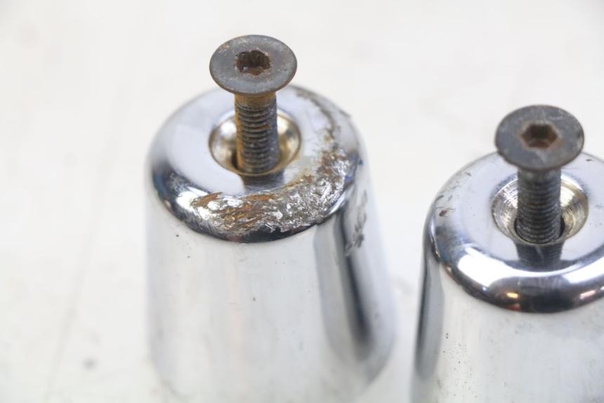 photo de ZAŚLEPKA KIEROWNICY GILERA NEXUS 125 (2007 - 2009) - Inny kąt widzenia