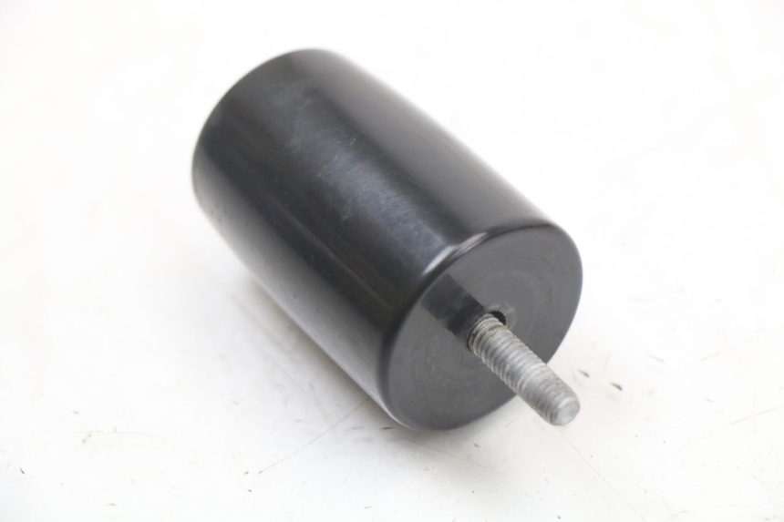 photo de ZAŚLEPKA KIEROWNICY MOTO GUZZI NORGE 8V GT 1200 (2011 - 2016) - Inny kąt widzenia