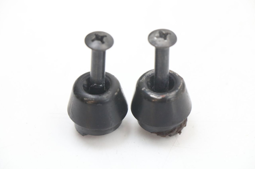 photo de ZAŚLEPKA KIEROWNICY HONDA PCX (JF28) 125 (2009 - 2011) - Szczegół części