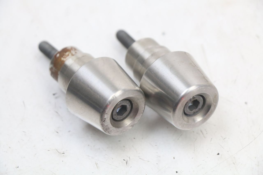 photo de ZAŚLEPKA KIEROWNICY PEUGEOT SATELIS 125 (2010 - 2012) - Szczegół części