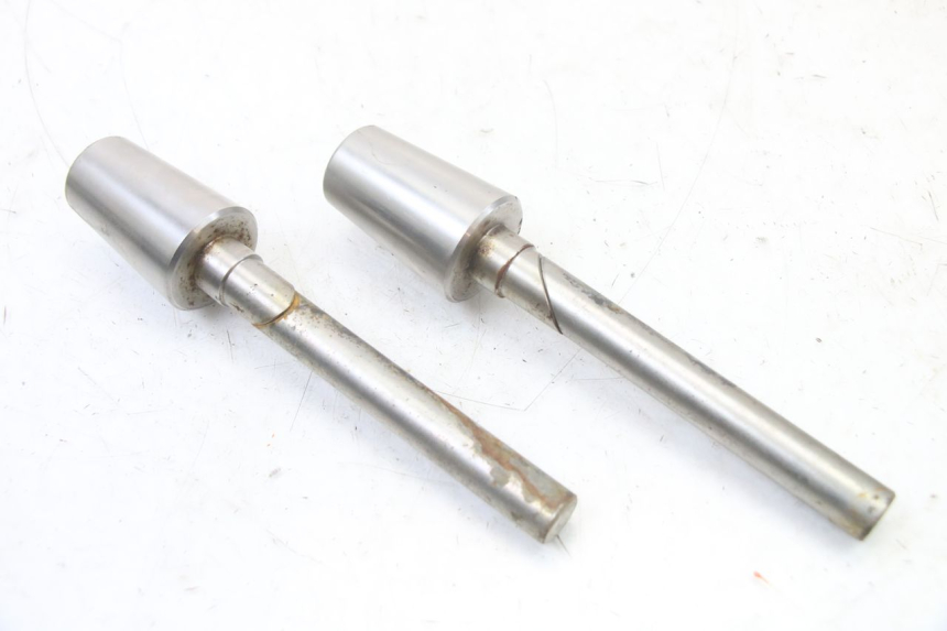 photo de ZAŚLEPKA KIEROWNICY PEUGEOT SATELIS COMPRESSOR K15 125 (2006 - 2009) - Inny kąt widzenia