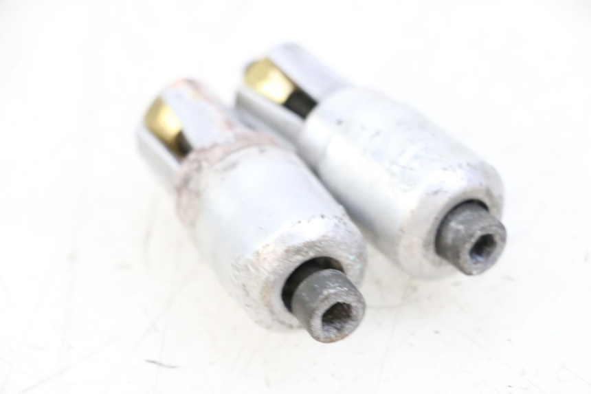 photo de ZAŚLEPKA KIEROWNICY PEUGEOT TKR TREKKER FURIOUS 50 (2005 - 2014) - Zoom stanu zużycia