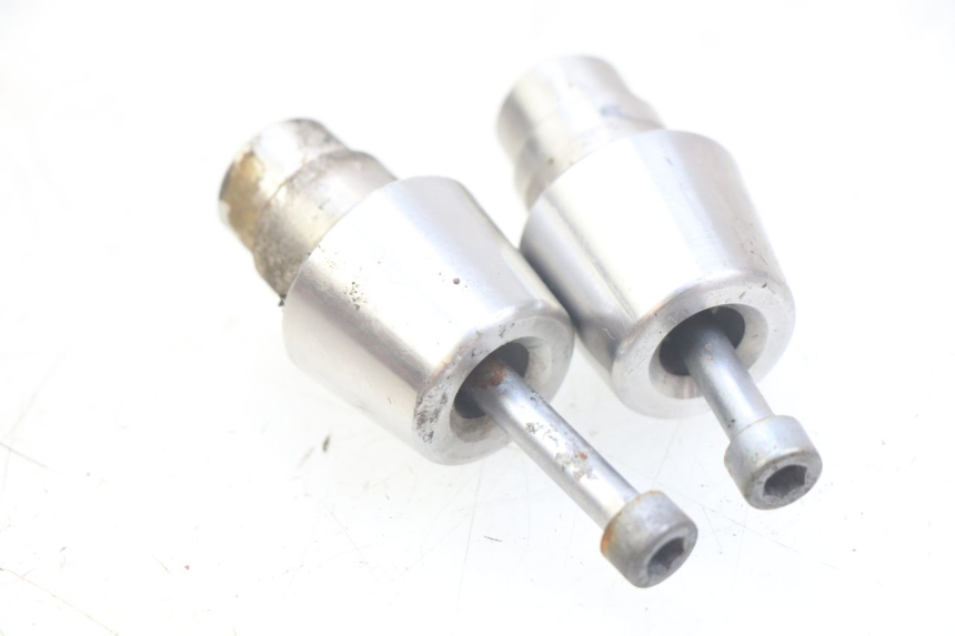 photo de ZAŚLEPKA KIEROWNICY PEUGEOT SATELIS 125 (2010 - 2012) - Zoom stanu zużycia