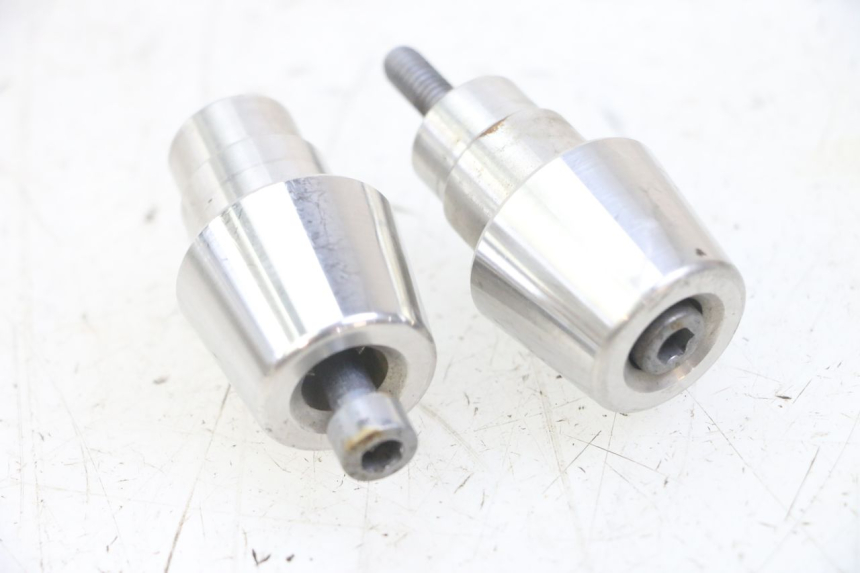 photo de ZAŚLEPKA KIEROWNICY PEUGEOT SATELIS 125 (2013 - 2018) - Inny kąt widzenia