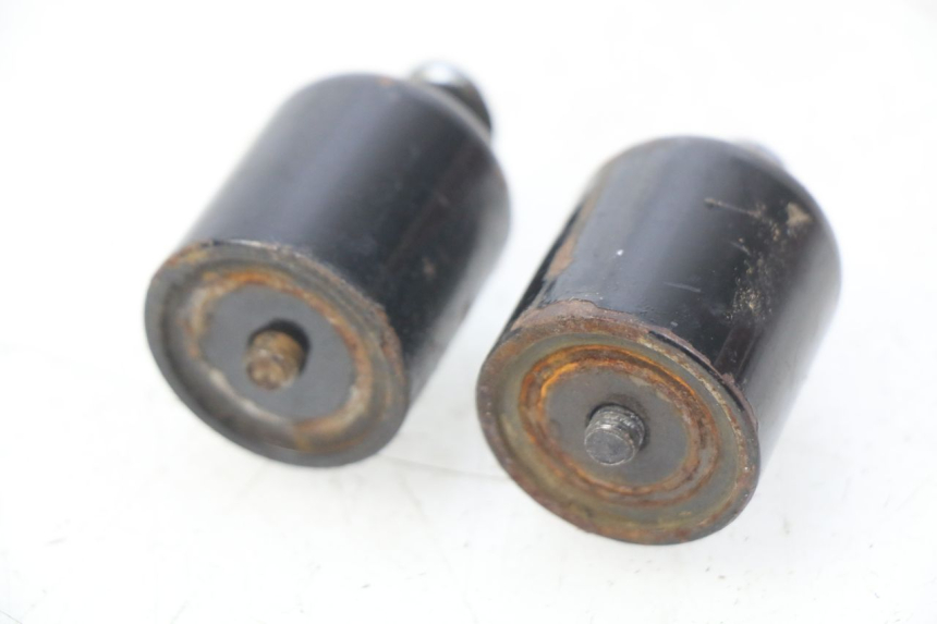 photo de ZAŚLEPKA KIEROWNICY SUZUKI SIXTEEN 125 (2008 - 2010) - Szczegół części