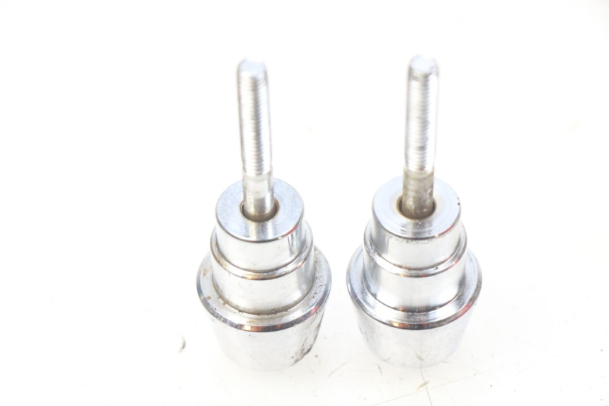 photo de ZAŚLEPKA KIEROWNICY PEUGEOT STREETZONE 4T 50 (2018 - 2023) - Szczegół części