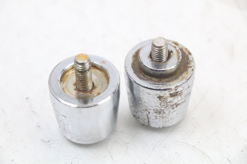 photo de ZAŚLEPKA KIEROWNICY KYMCO SUPER 8 125 (2008 - 2015) - Inny kąt widzenia