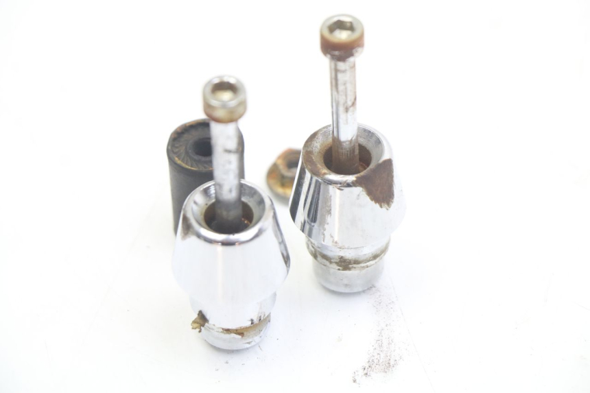 photo de ZAŚLEPKA KIEROWNICY PEUGEOT VIVACITY 125 (2010 - 2017) - Zoom stanu zużycia