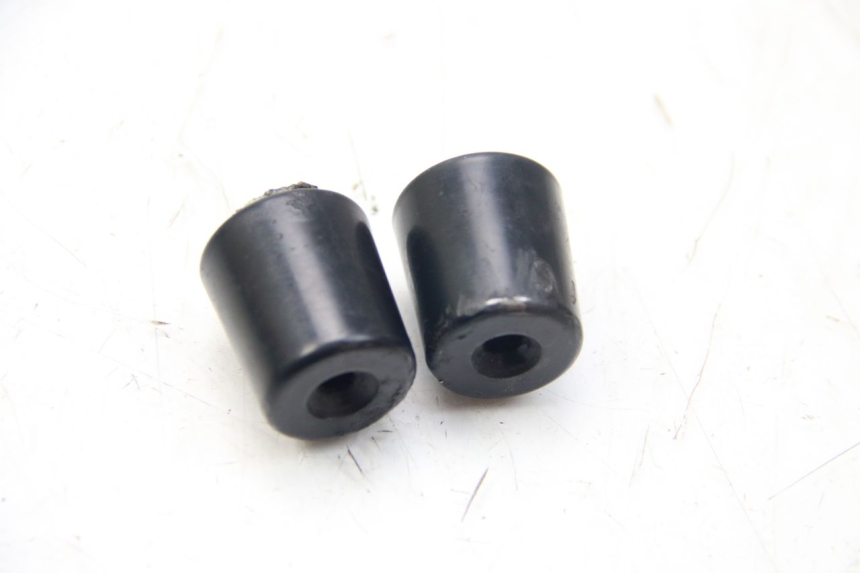 photo de ZAŚLEPKA KIEROWNICY SYM WOLF SB 125 (2011 - 2018) - Inny kąt widzenia